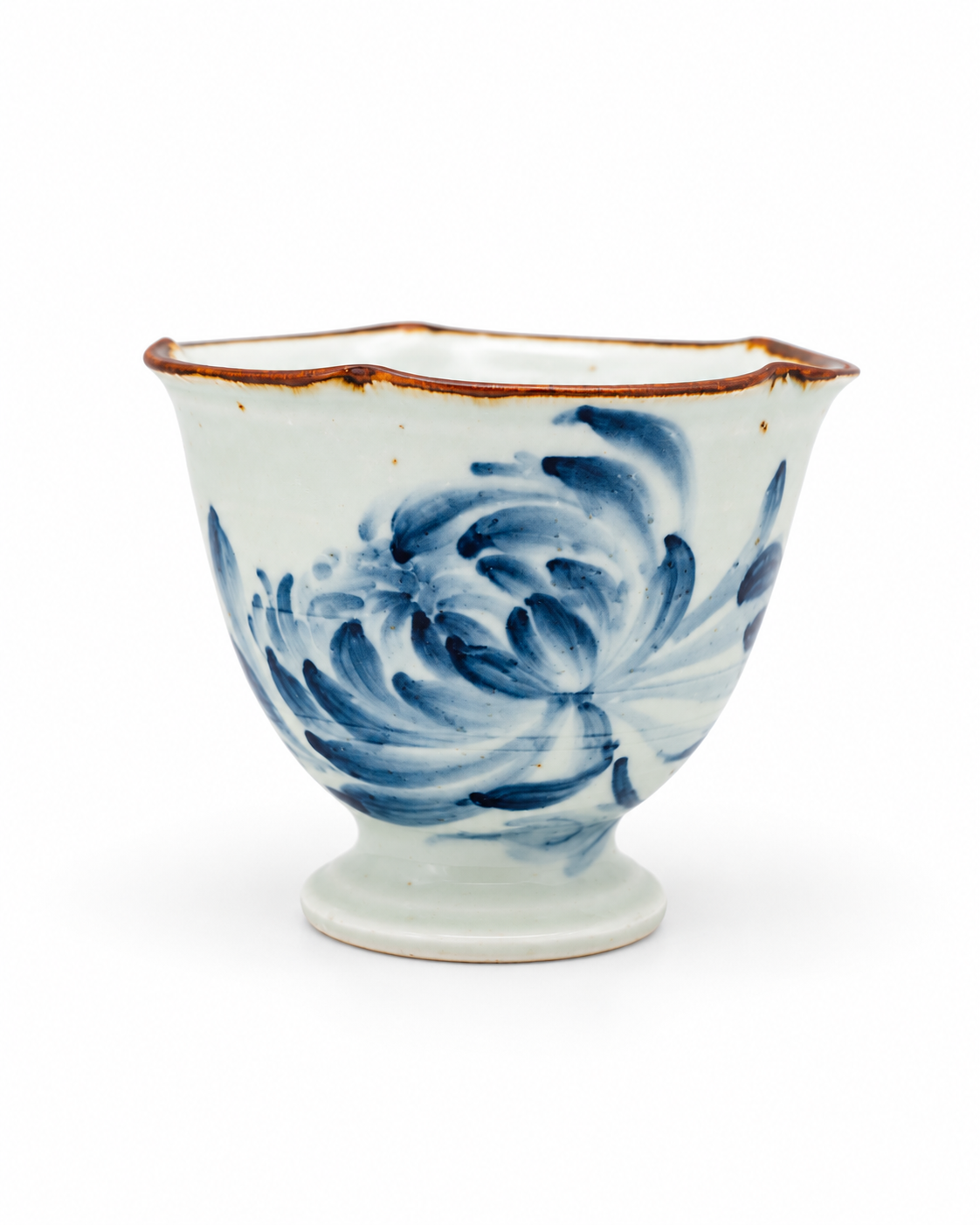 Qing Hua Short Pedestal Cup