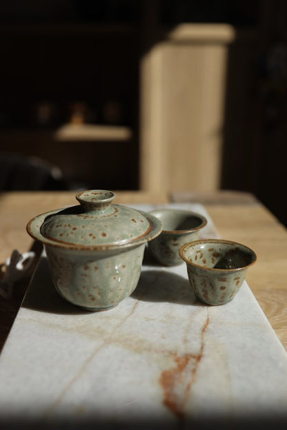 Verdant Ash Collection - Tea Set w/ Gaiwan