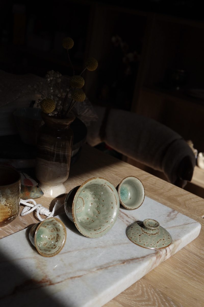Verdant Ash Collection - Tea Set w/ Gaiwan