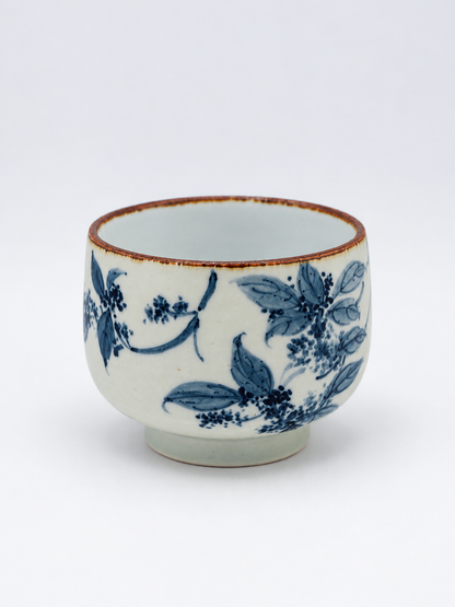Qing Hua Round Footed Cup