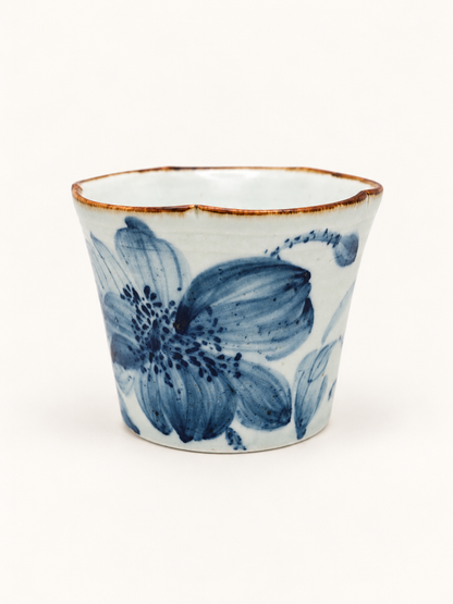 Qing Hua Scalloped Flared-Rim Cup