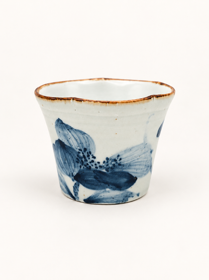 Qing Hua Scalloped Flared-Rim Cup