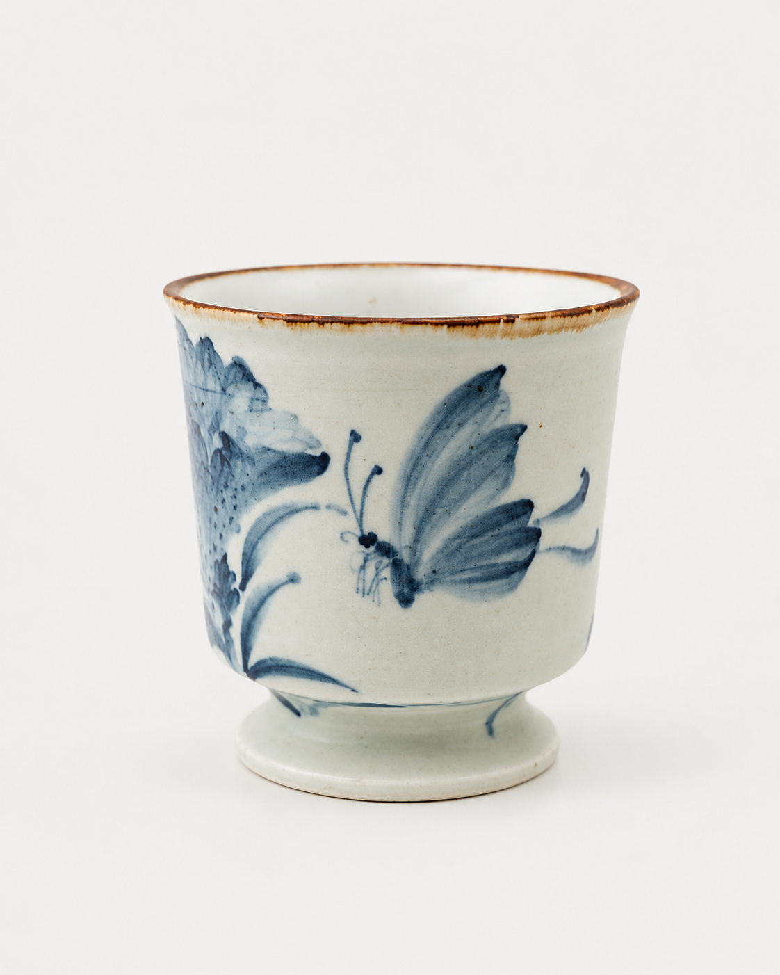 Qing Hua Square Footed Cup